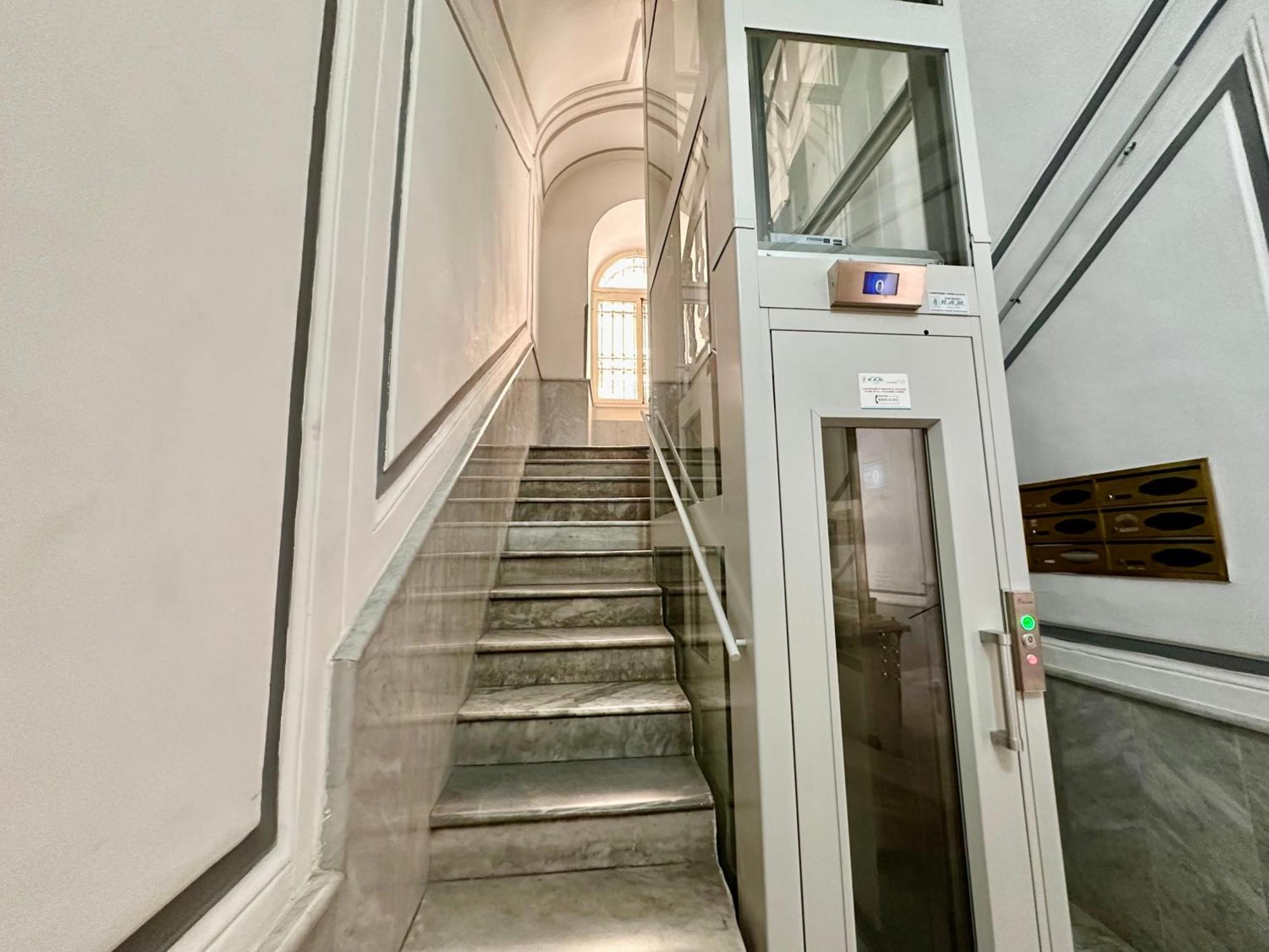 Elegance Rooms Spaccanapoli エクステリア 写真